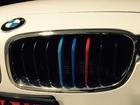 พลาสติก clip on สี M Power สำหรับ BMW แบบสวมกระจังหน้า BMW Series 3,4,5,6,7,X1,X3,X5,Z4 และรุ่นอื่นๆ ใส่ง่าย,แข็งแรง,ทนทาน