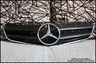 W207 E-Class Coupe Carbon Kevlar Front Grille V.3