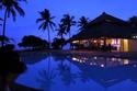 Moonlight Exotic Bay Resort  At Lanta Island