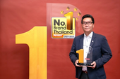 ตรีเพชรอีซูซุเซลส์รับมอบรางวัลแบรนด์ยอดนิยมอันดับ1 "No.1 Brand Thailand 2021-2022�