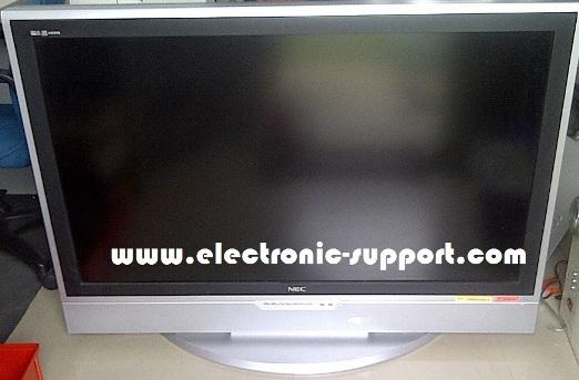 NEC MONITOR 32"